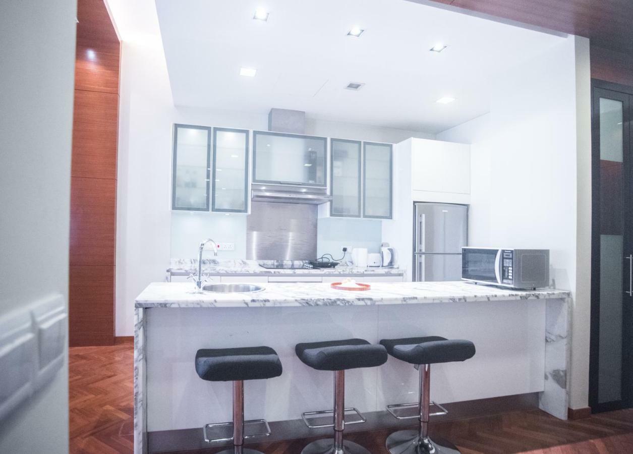 The Suites At Waterside Straits Quay By Plush Bagan Jermal エクステリア 写真