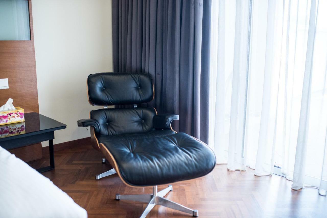 The Suites At Waterside Straits Quay By Plush Bagan Jermal 部屋 写真